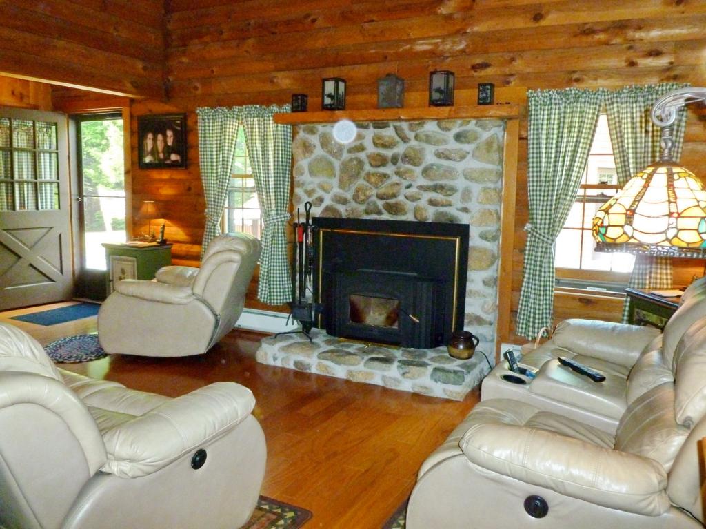 23 Tuttlebrook Road Carroll, NH 03595 - Photo 5 of 36
