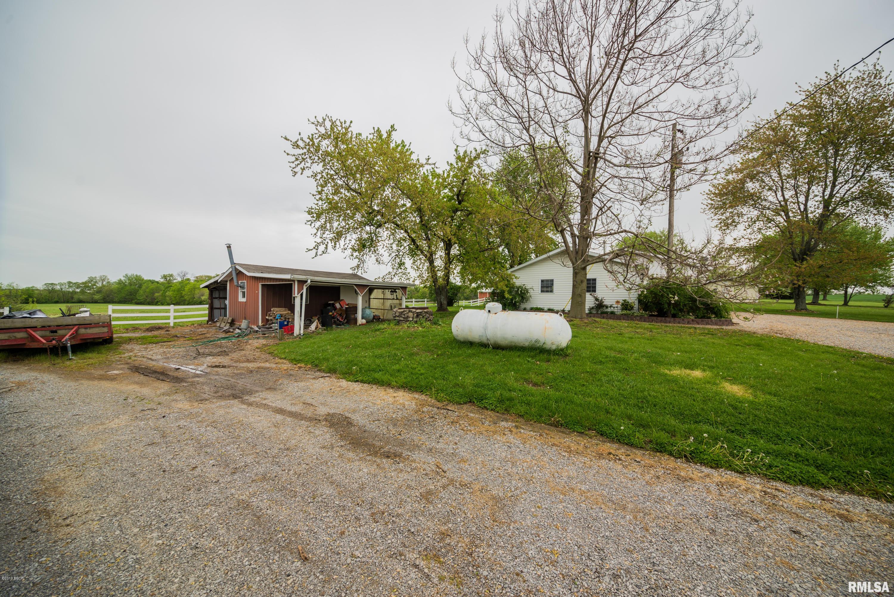14039 North Thompsonville Road Macedonia, IL 62860 - Photo 35 of 41 Gallery Image 35