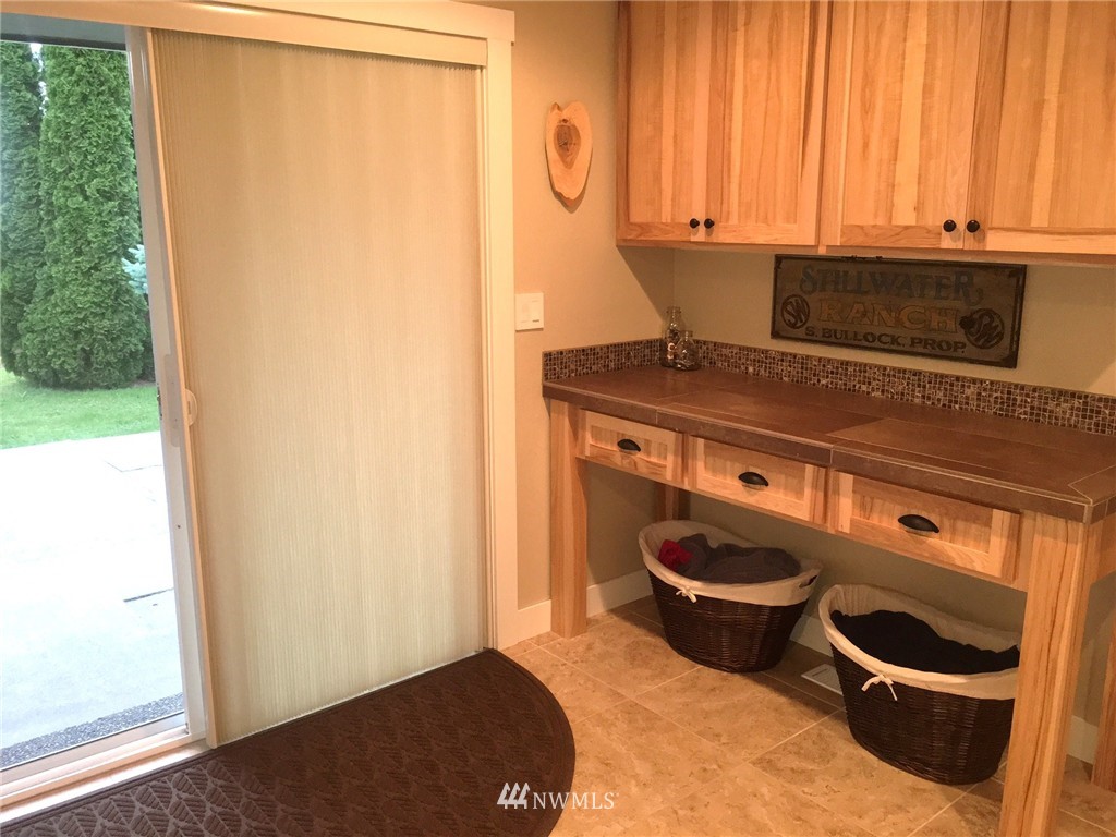 3429 Clearbrook Road Sumas, WA 98295 - Photo 16 of 23