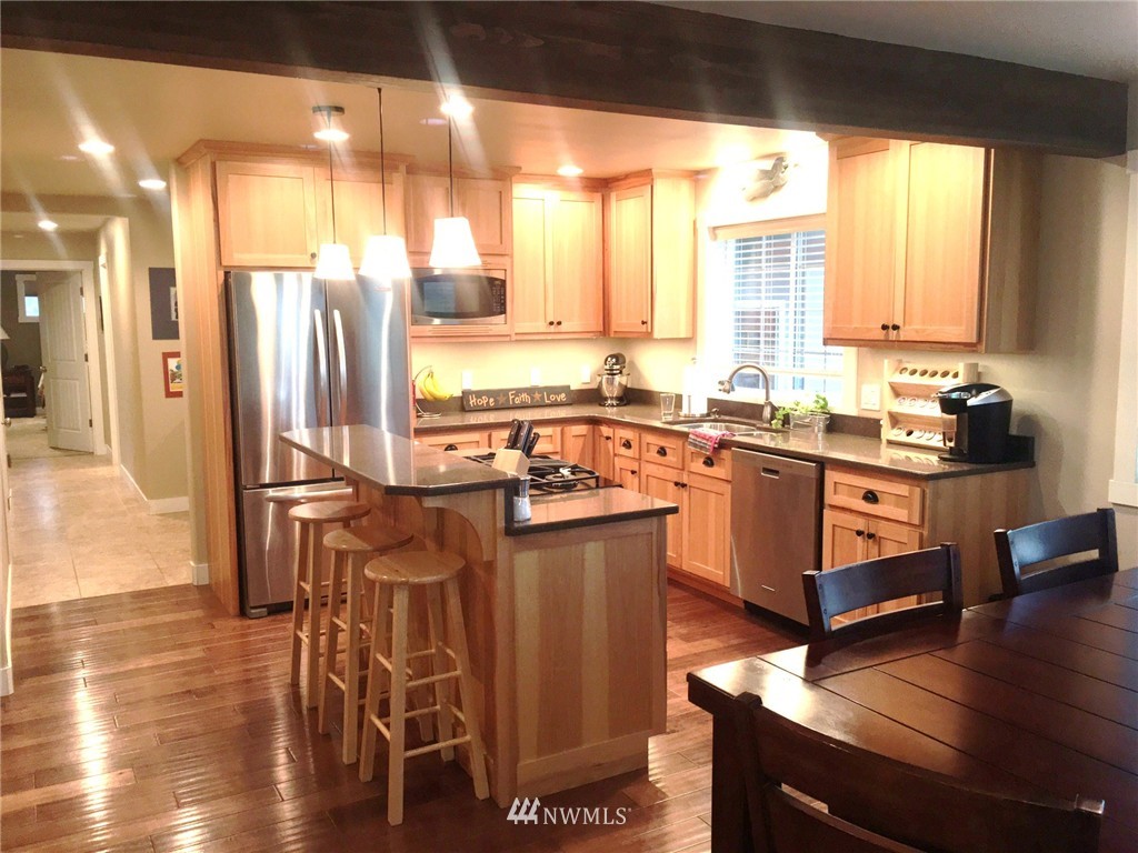 3429 Clearbrook Road Sumas, WA 98295 - Photo 6 of 23