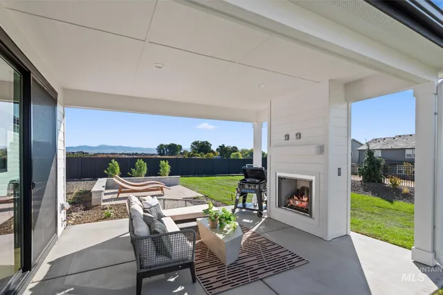 $1,246,000 | 7755 West Flathead Lk Street, Unit SHASTA, Eagle, ID 83616