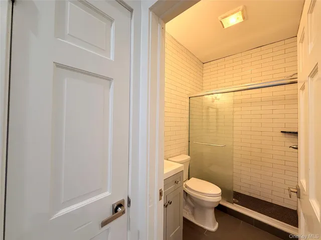 $2,300 | 91 North Street, Unit 201, Middletown, NY 10940