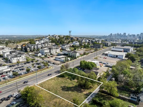 $1,045,000 | 3509 Charlotte Avenue, Unit 408, Nashville, TN 37209