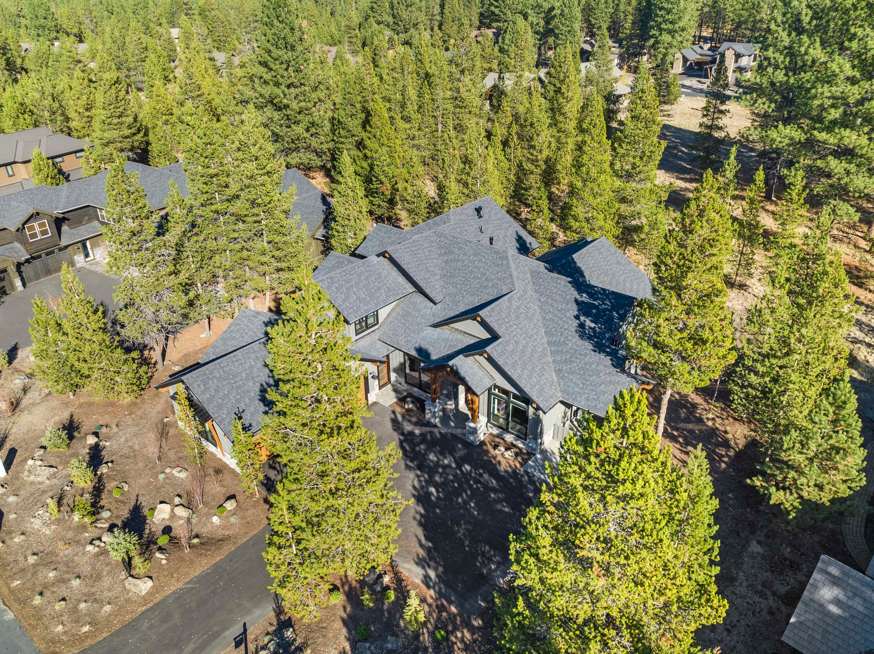 56500 Sunstone Loop, Unit 161 Bend, OR 97707 - Photo 60 of 64 Front