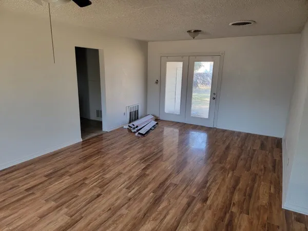 $875 | 1512 36th Street, Lubbock, TX 79412