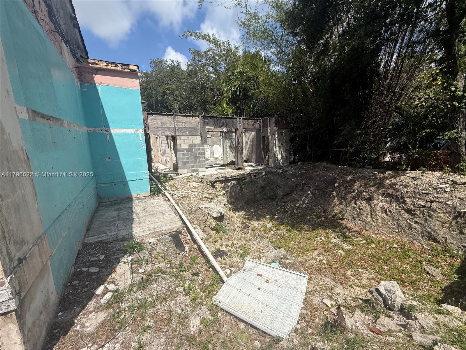 751 Northeast 70th Street Miami, FL 33138 - Photo 9 of 25 a view of yard