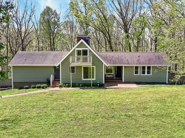 $459,900 | 1040 Williams Drive, White Bluff, TN 37187