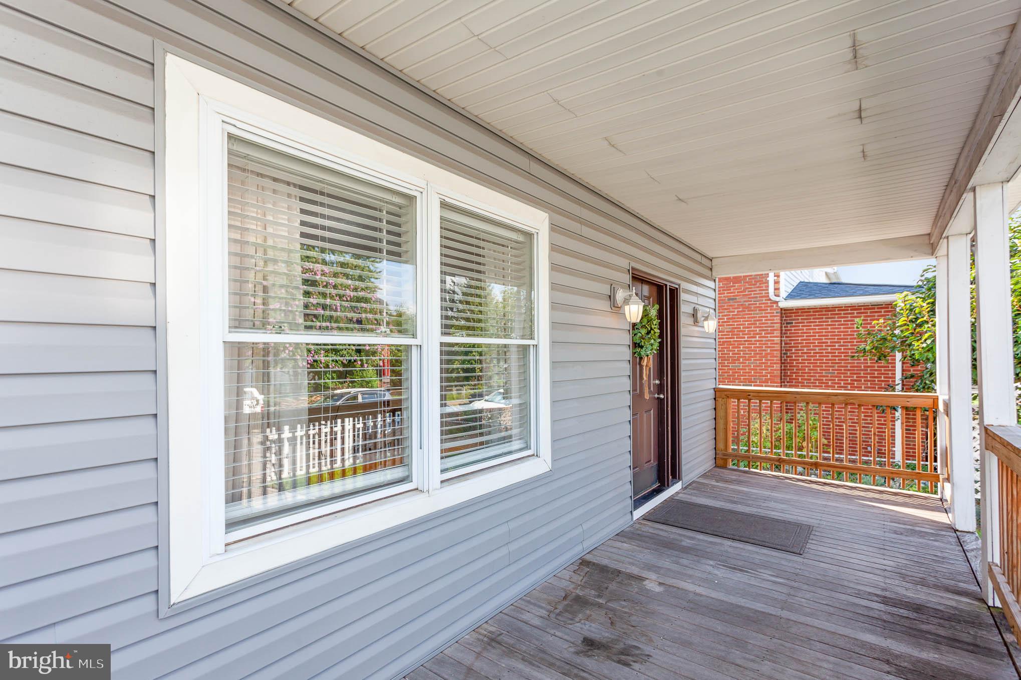 1833 Portship Road Baltimore, MD 21222 - Photo 4 of 28 Front porch for relaxing