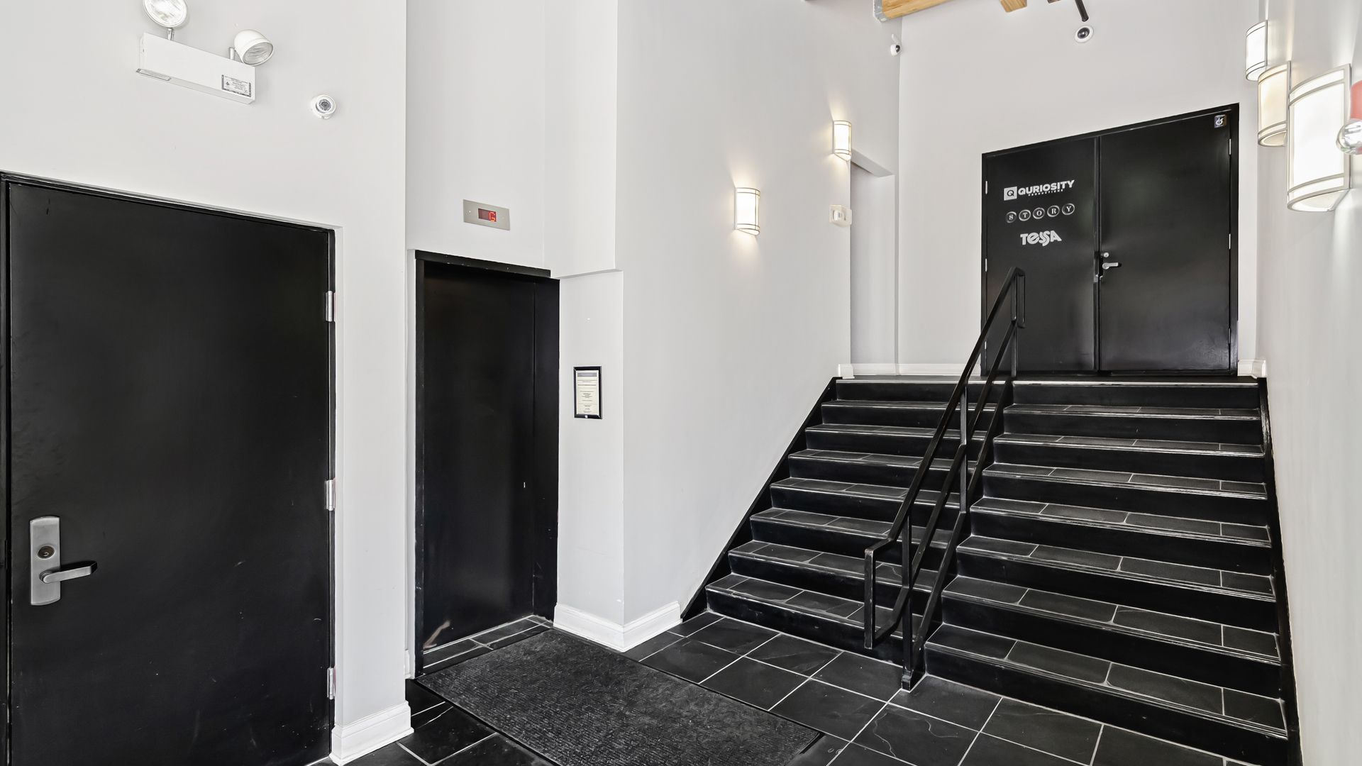 106 North Aberdeen Street, Unit 4G Chicago, IL 60607 - Photo 2 of 22 a view of entryway with wooden floor