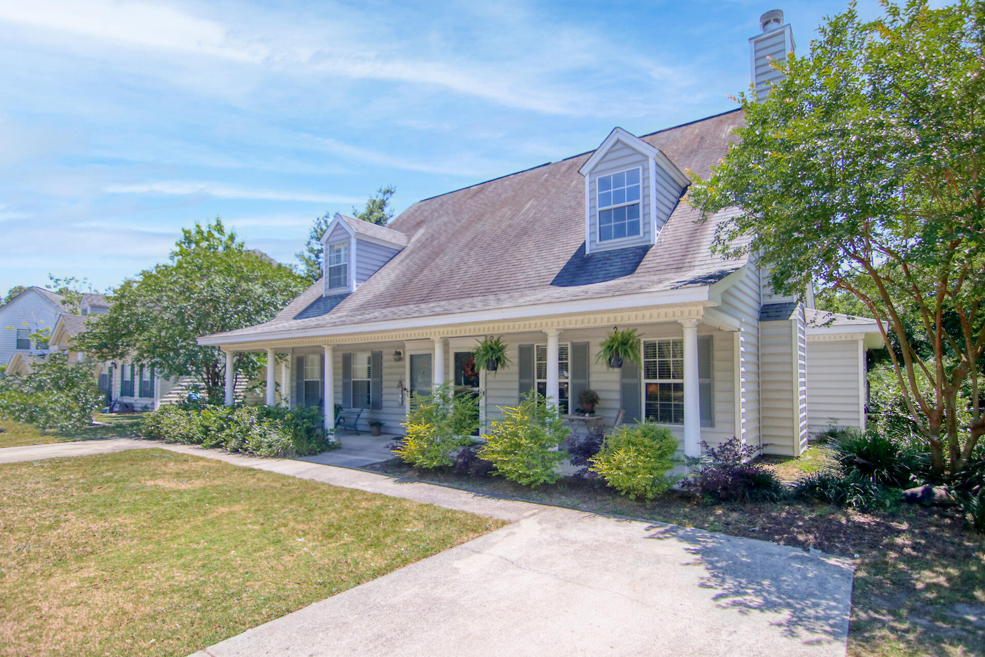 3133 Queensgate Way Mount Pleasant, SC 29466 - Photo 1 of 26 IMG_7792_edit