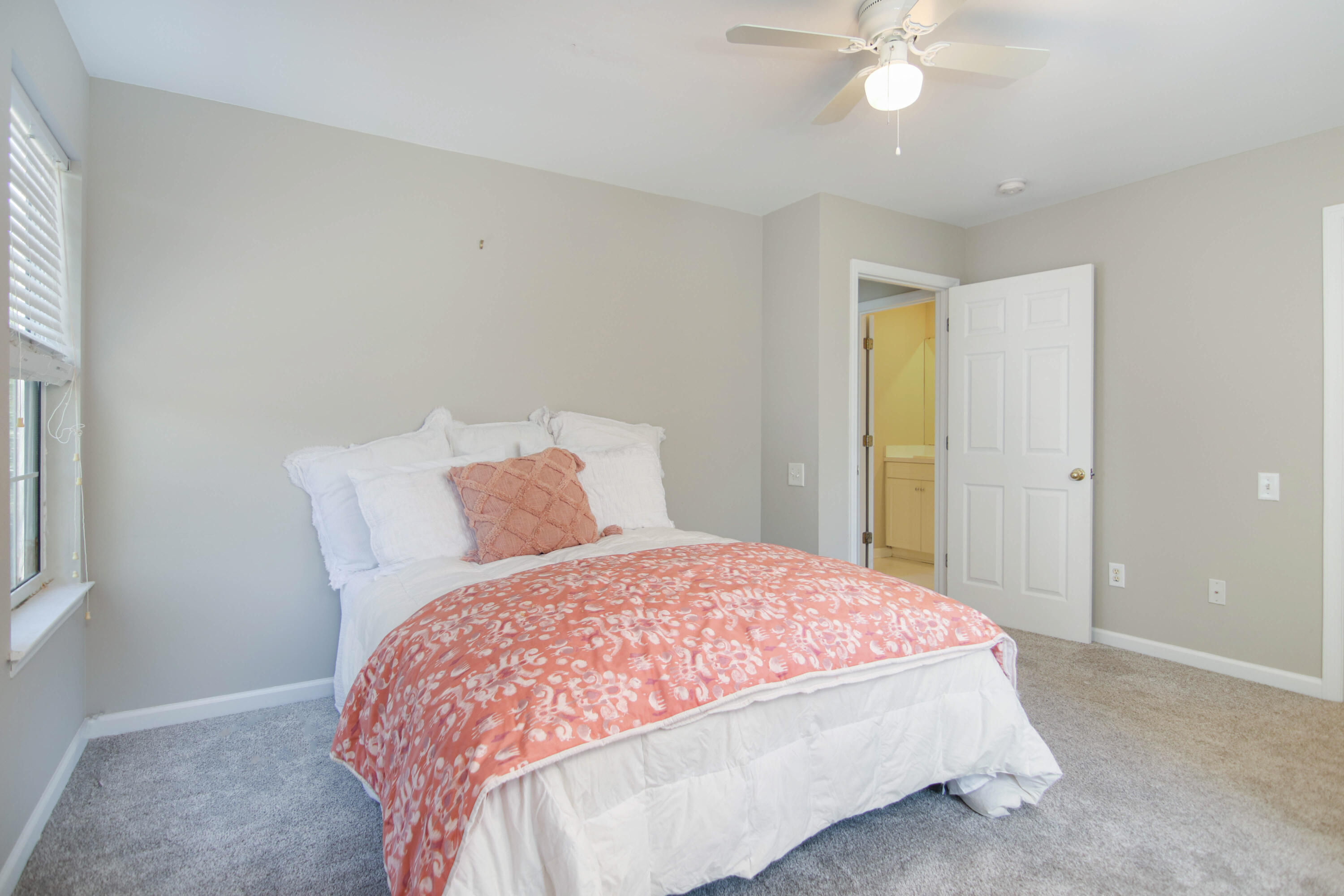 3133 Queensgate Way Mount Pleasant, SC 29466 - Photo 12 of 26 IMG_7507-Edit-Edit