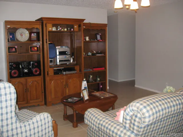 $1,850 | 21615 Hyerwood, San Antonio, TX 78259