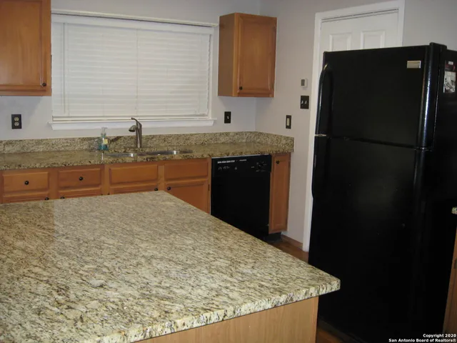 $1,850 | 21615 Hyerwood, San Antonio, TX 78259