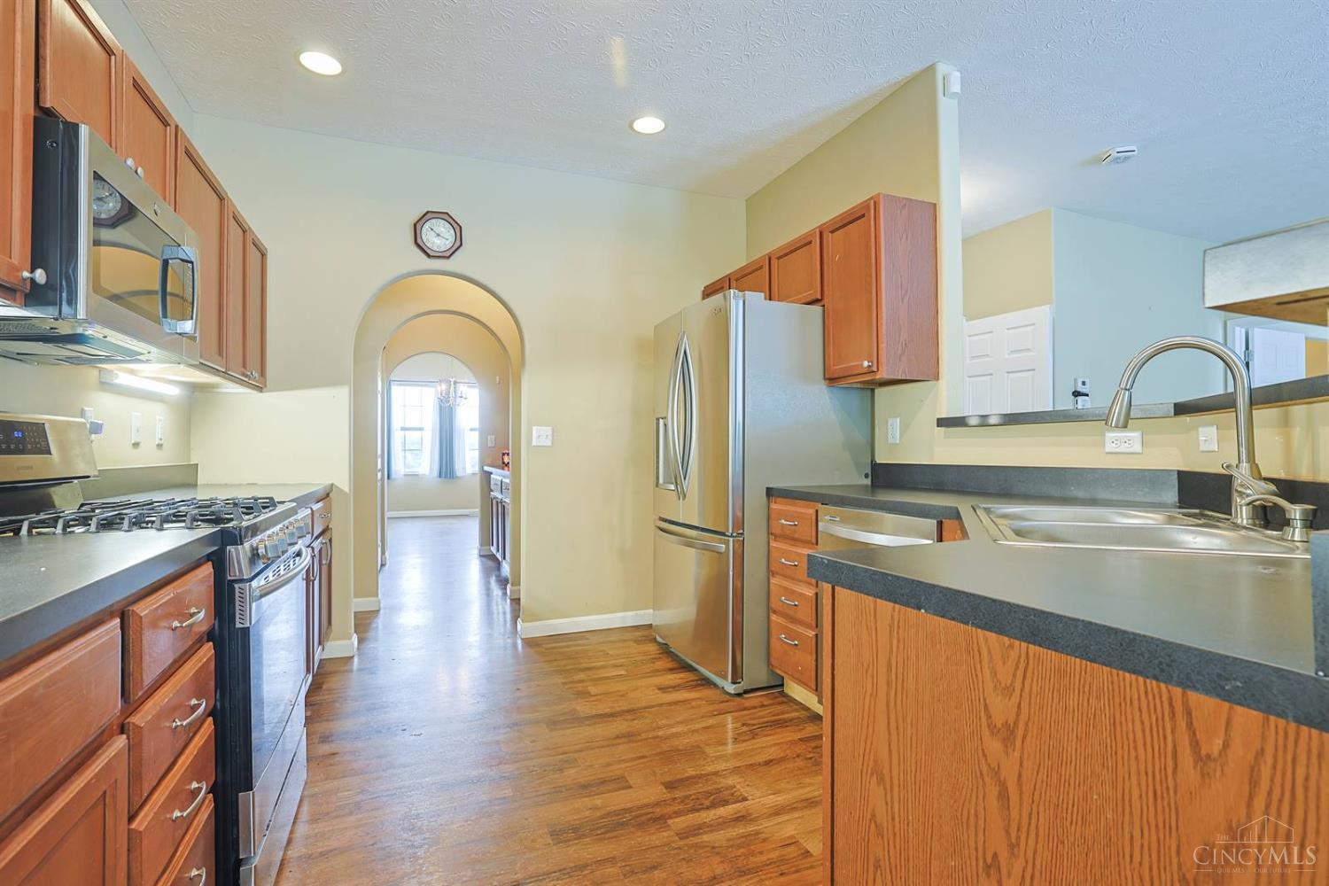 7307 Hunters Ridge Lane Cincinnati, OH 45247 - Photo 13 of 69