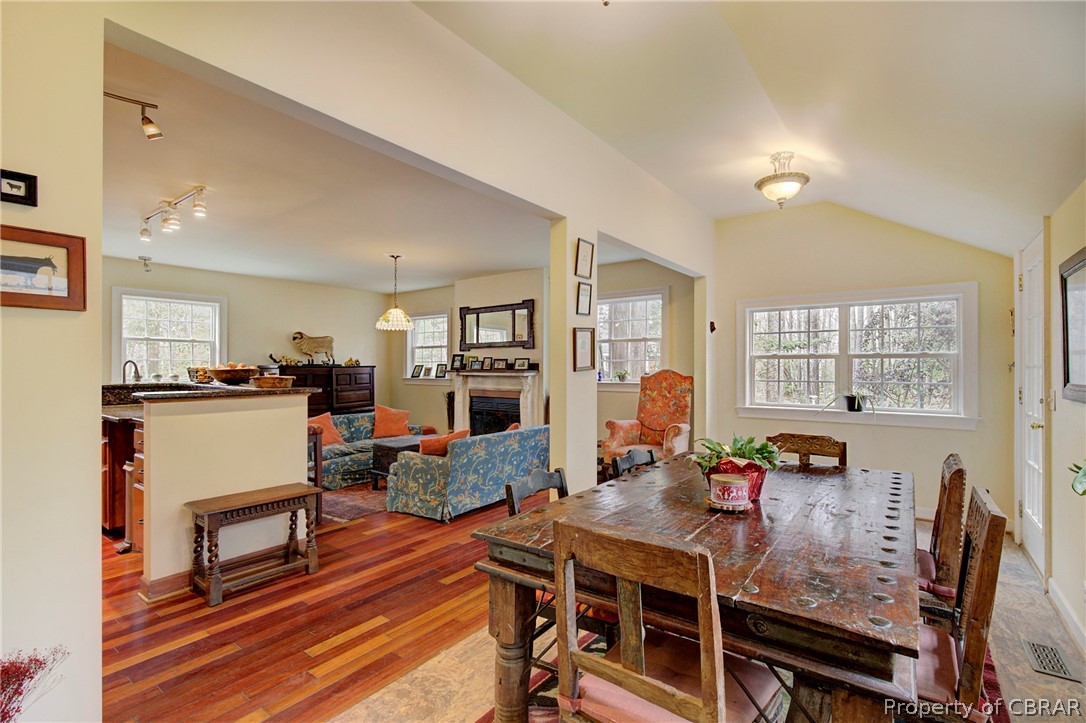 9550 Gee Farm Road Gloucester, VA 23061 - Photo 14 of 50 Gallery Image 14