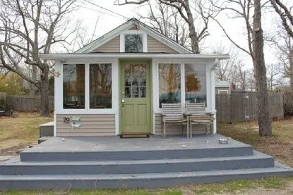 $850,000 | 29 Bay Avenue, Sag Harbor, NY 11963