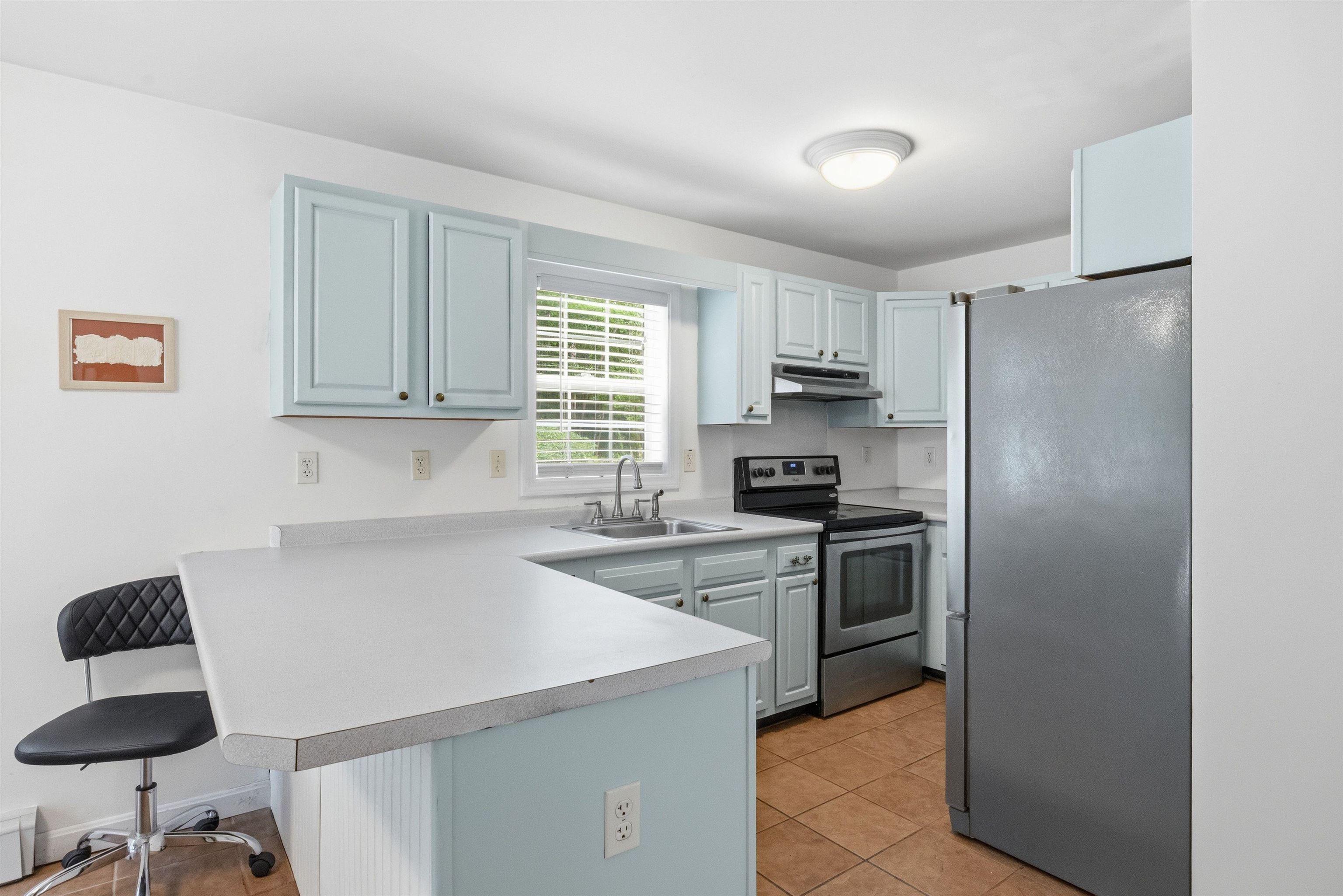 34 Mulberry Hl Road, Unit A Gilford, NH 03249 - Photo 4 of 38