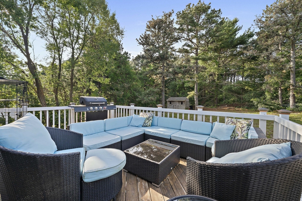 296 Raymond Road Plymouth, MA 02360 - Photo 21 of 25 Gallery Image 21