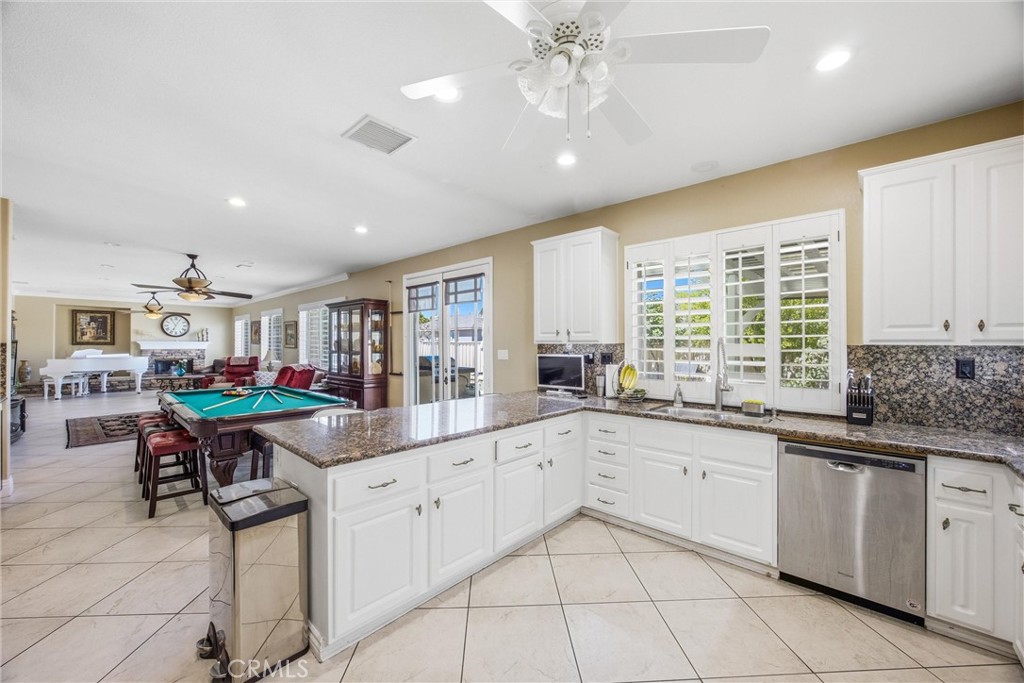 8319 Daisy Lane Riverside, CA 92508 - Photo 12 of 53