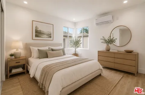 $669,000 | 4017 Grand View Boulevard, Los Angeles, CA 90066