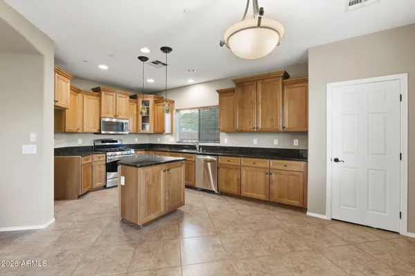 $2,395 | 13820 West Cheery Lynn Road, Avondale, AZ 85392