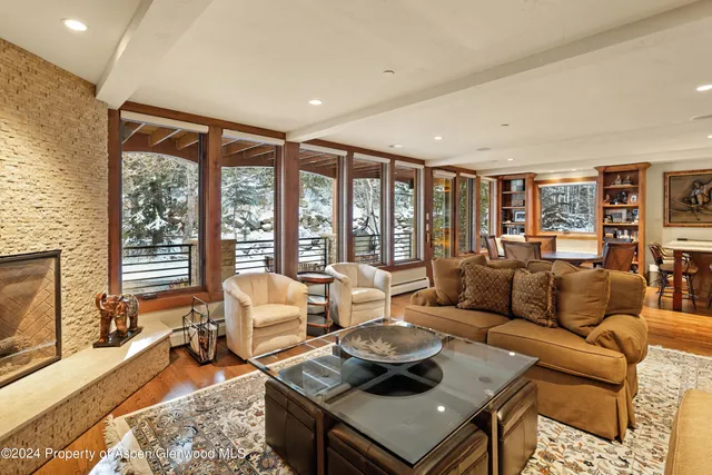 $135,000 | 315 South 1st Street, Aspen, CO 81611