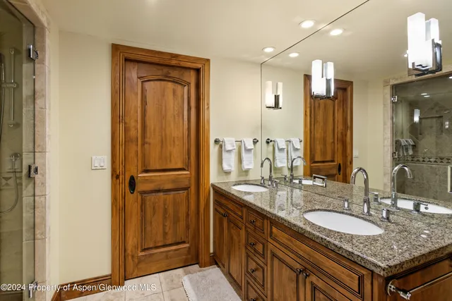 $135,000 | 315 South 1st Street, Aspen, CO 81611