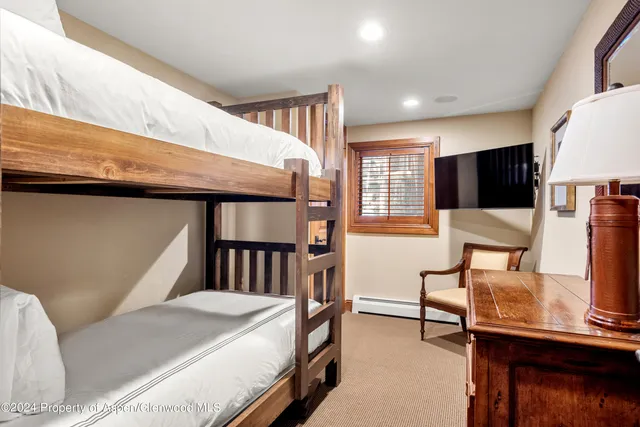 $135,000 | 315 South 1st Street, Aspen, CO 81611