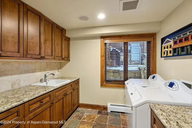 $135,000 | 315 South 1st Street, Aspen, CO 81611