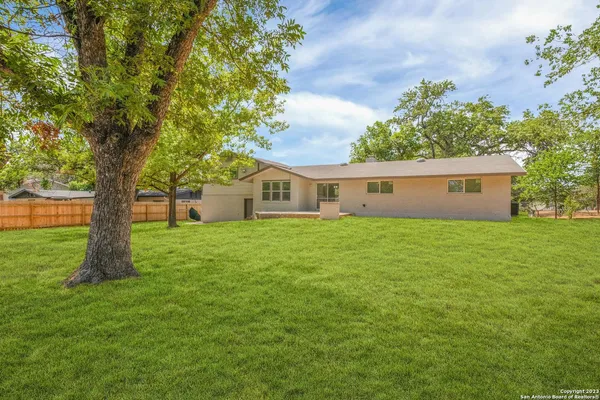 $425,000 | 306 Antler Drive, San Antonio, TX 78213