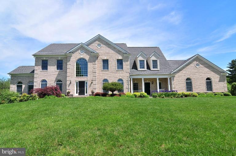 3114 Emerald Valley Road Ellicott City, MD 21042 - Photo 1 of 26 Exterior (Main)