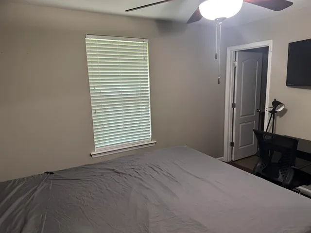 $680 | 3356 Fort Collins Lane, Tallahassee, FL 32304