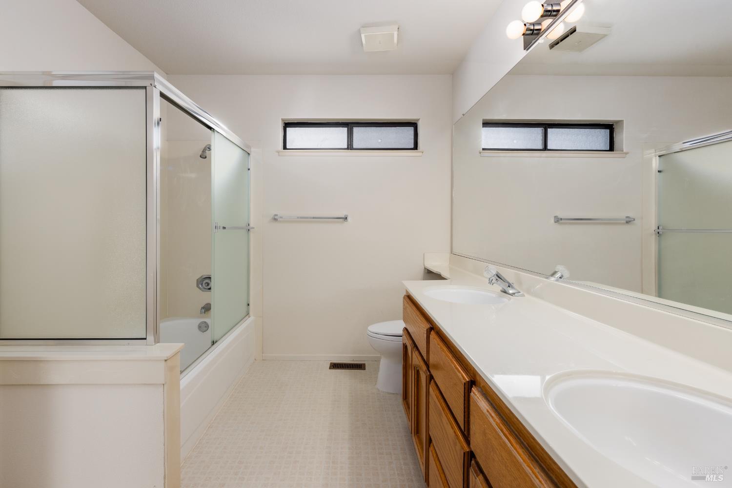 229 South Temelec Circle Sonoma, CA 95476 - Photo 14 of 32