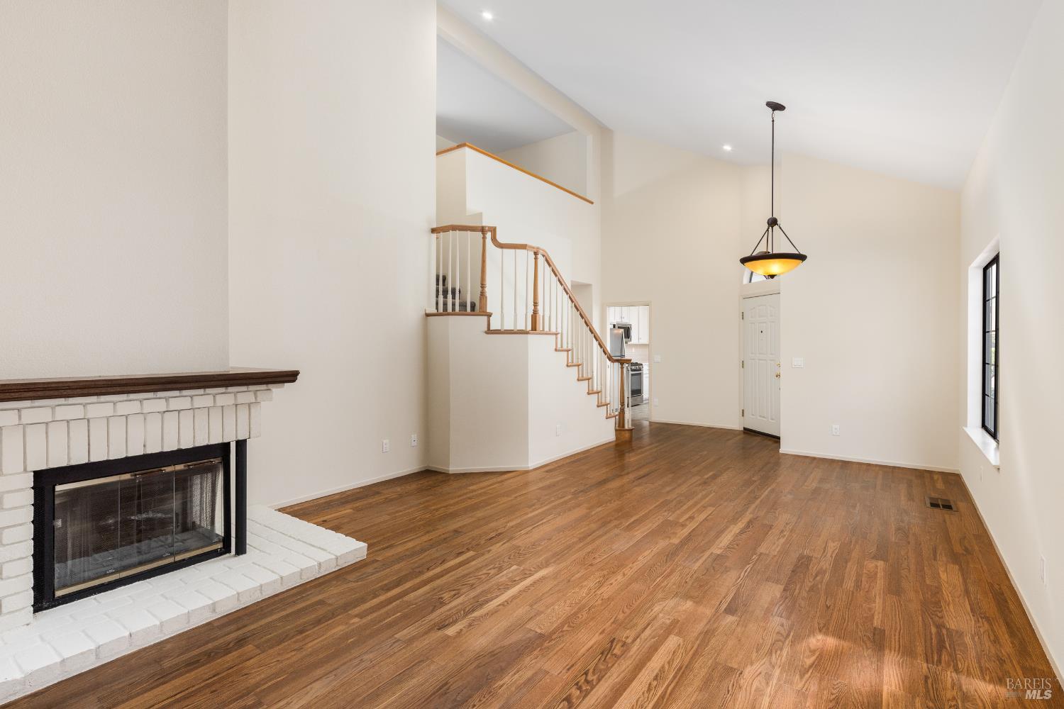 229 South Temelec Circle Sonoma, CA 95476 - Photo 4 of 32