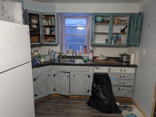$115,000 | 922 MacArthur Avenue, Ashland, WI 54806