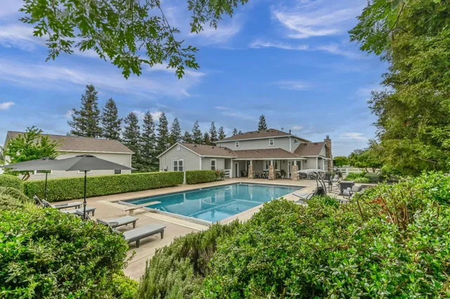 $1,775,000 | 11038 Victory Avenue, Oakdale, CA 95361