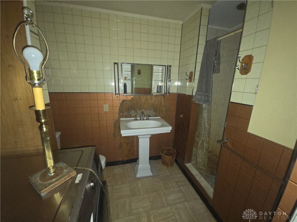 8008 Salem Road Lewisburg, OH 45338 - Photo 13 of 16 Gallery Image 13