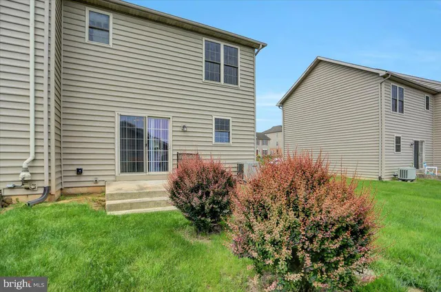 $208,000 | 1914 Ashley Drive, Chambersburg, PA 17201