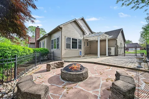 $765,000 | 527 Canyon Drive, Lawrence, KS 66049