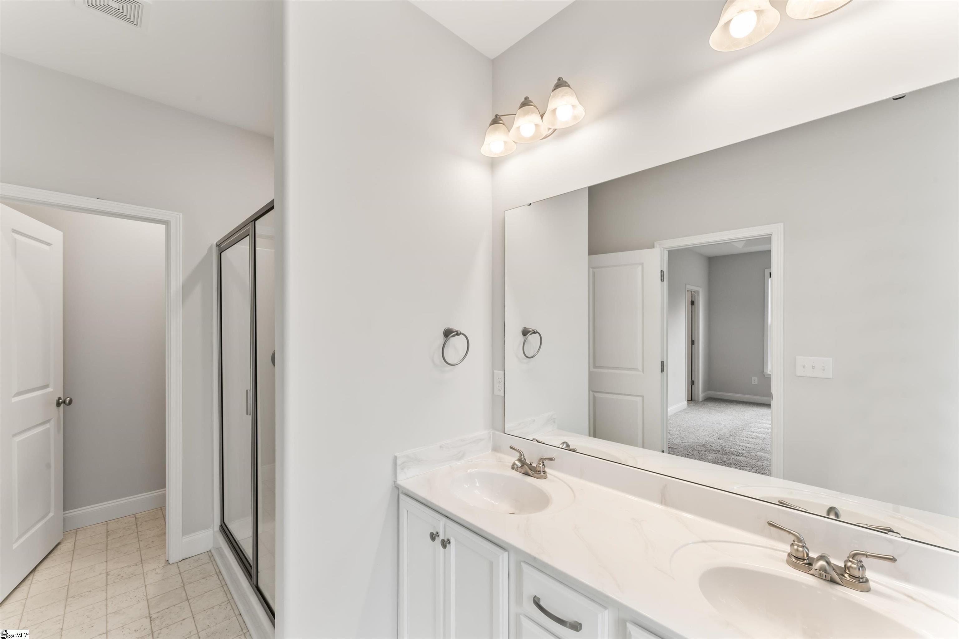 285 Foxbank Circle Greer, SC 29651 - Photo 12 of 43