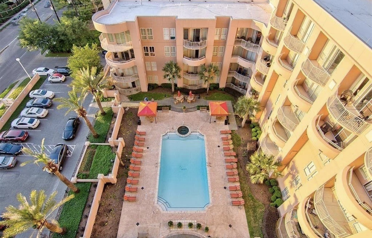 3505 Sage Road, Unit 1606 Houston, TX 77056 - Photo 6 of 24 Gallery Image 6