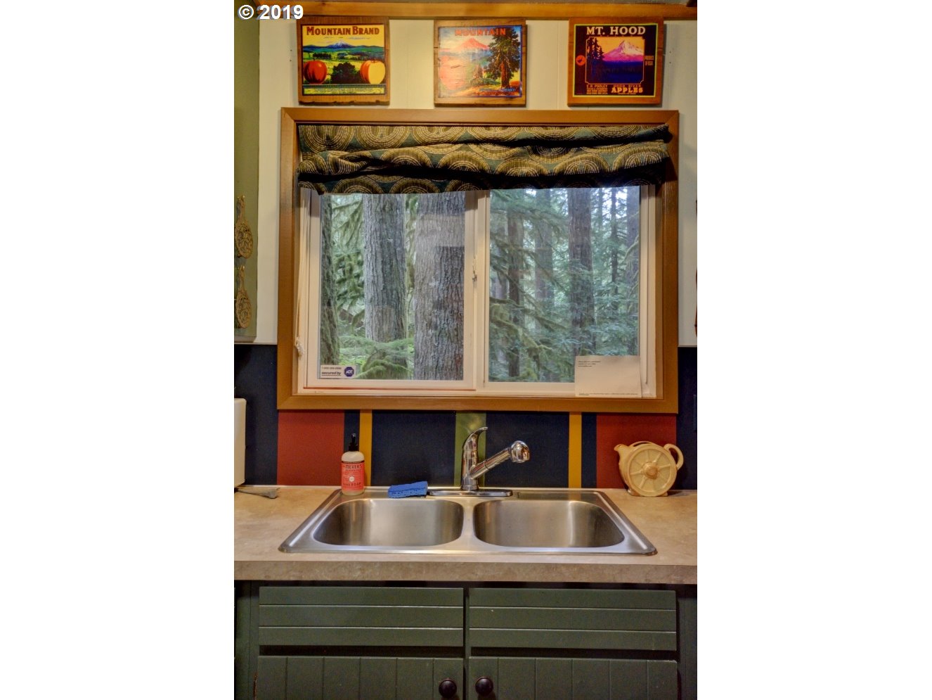 75191 East E Road Rhododendron, OR 97049 - Photo 14 of 32