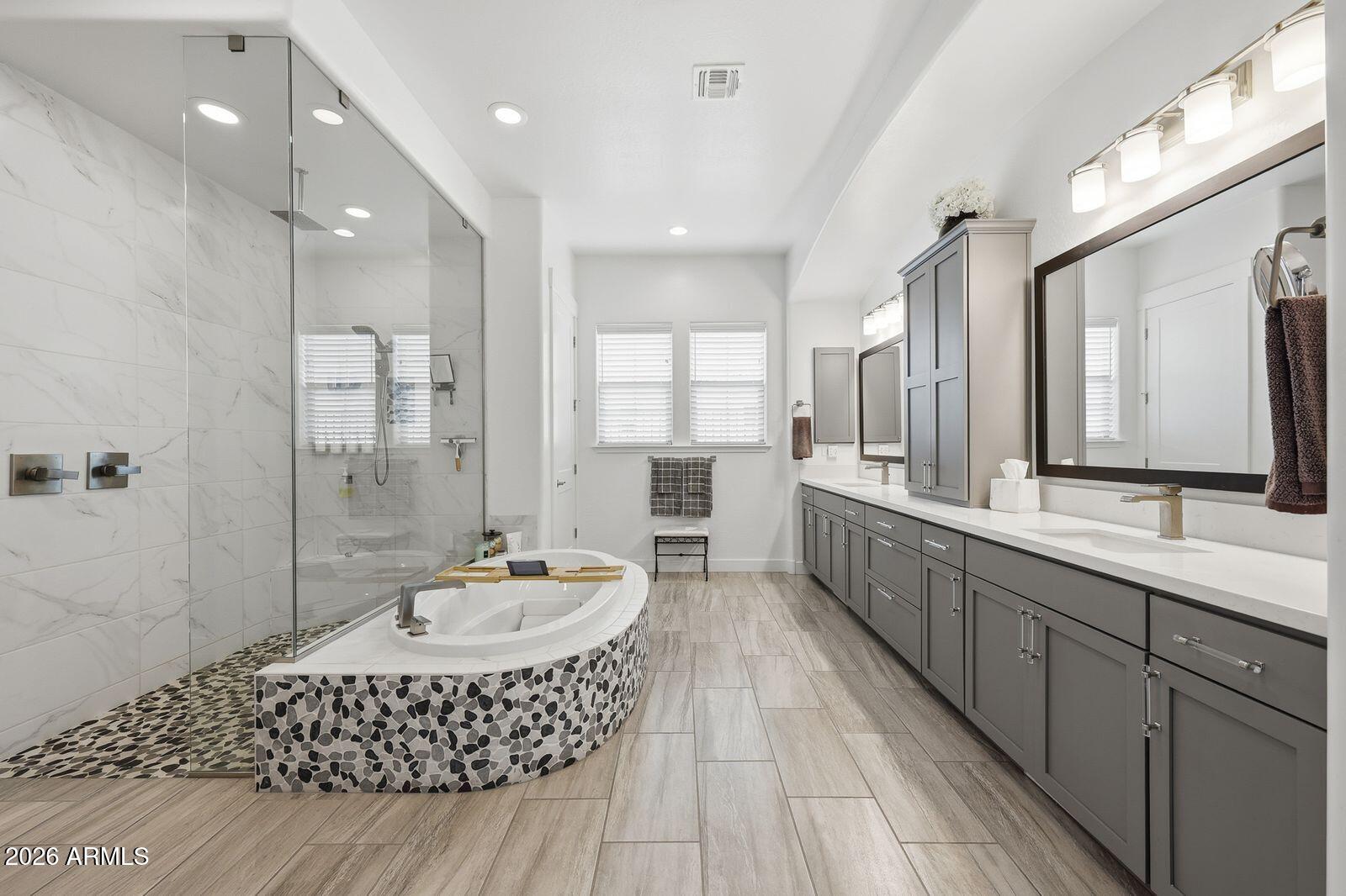 20616 West Colter Street Buckeye, AZ 85396 - Photo 19 of 57 Primary Bathroom
