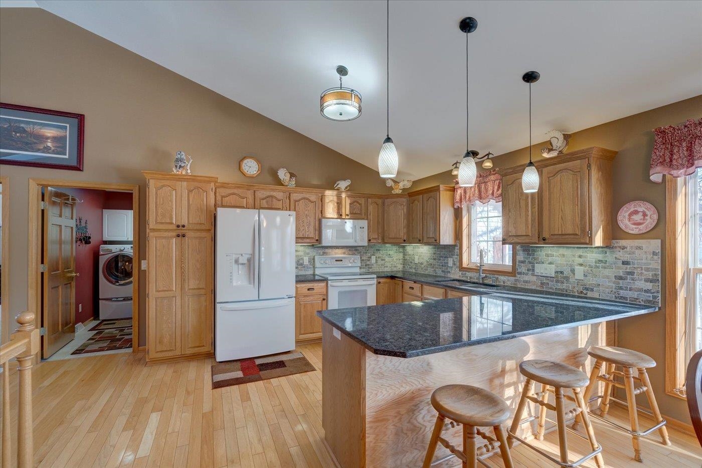 812 Abbington Court Sun Prairie, WI 53590 - Photo 30 of 70