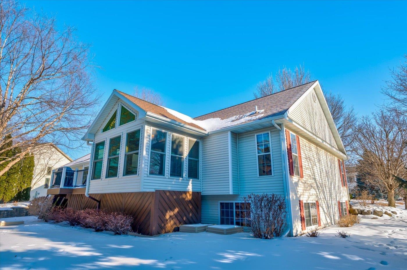 812 Abbington Court Sun Prairie, WI 53590 - Photo 3 of 70