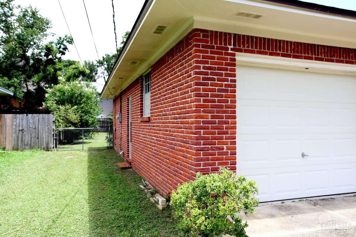 6912 Olsen Road Pensacola, FL 32506 - Photo 8 of 43 Gallery Image 8