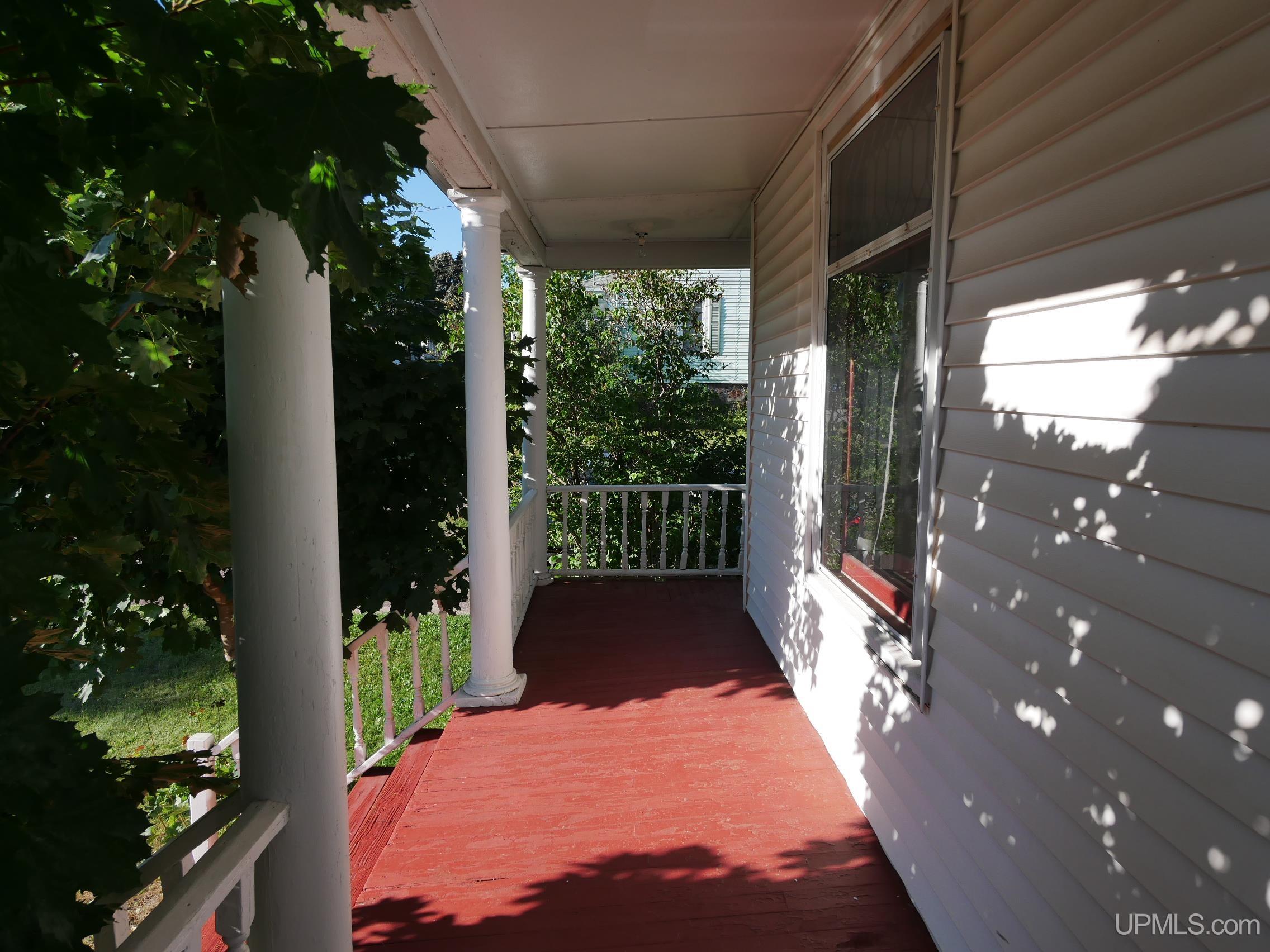 1115 Summit Street Hancock, MI 49930 - Photo 54 of 68