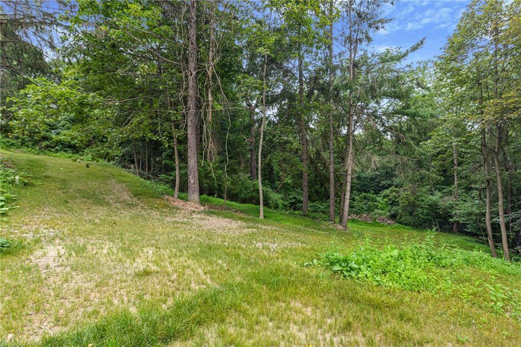 1320 Coraopolis Heights Road Coraopolis, PA 15108 - Photo 14 of 19 Gallery Image 14