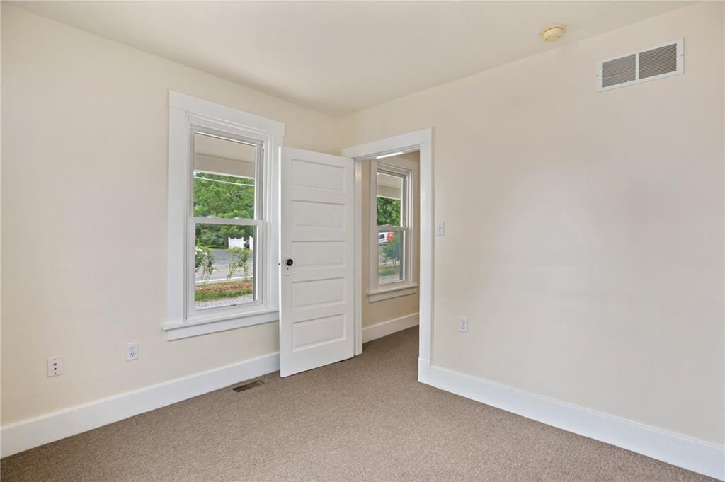 1320 Coraopolis Heights Road Coraopolis, PA 15108 - Photo 5 of 19 Gallery Image 5