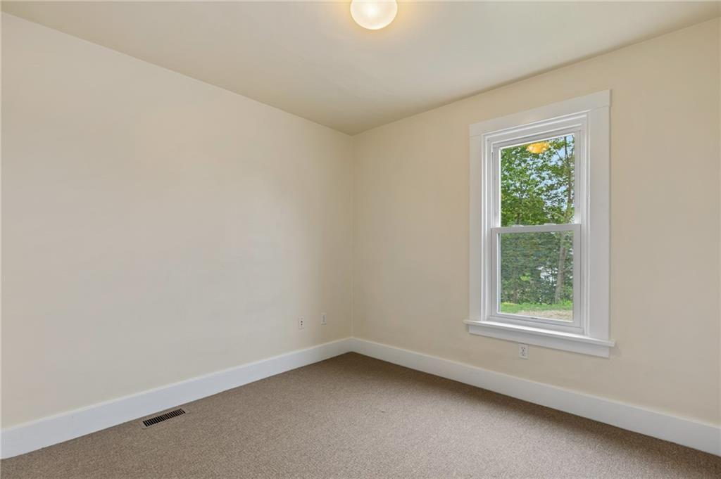 1320 Coraopolis Heights Road Coraopolis, PA 15108 - Photo 7 of 19 Gallery Image 7